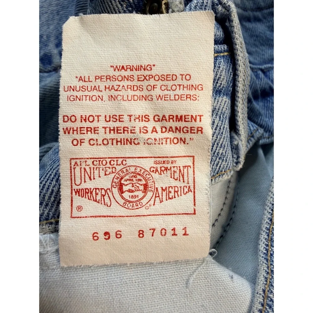 Vintage Carhartt 34x34 Light Wash Denim Jeans USA Made Workwear Straight Leg Men